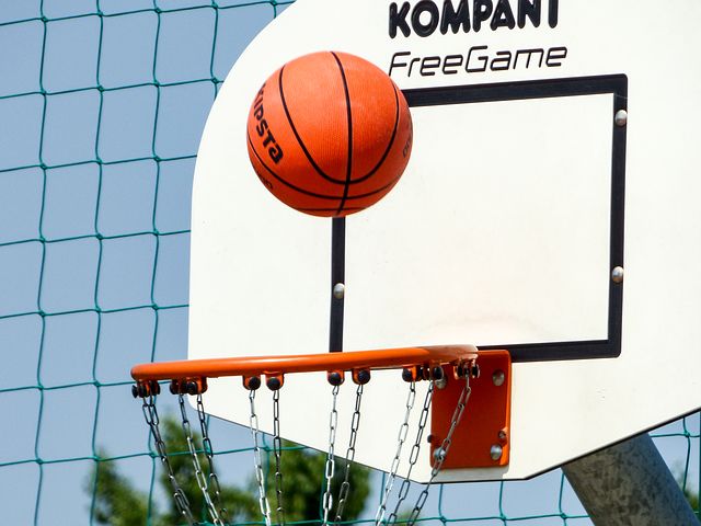 basketball-2585435__480.jpg